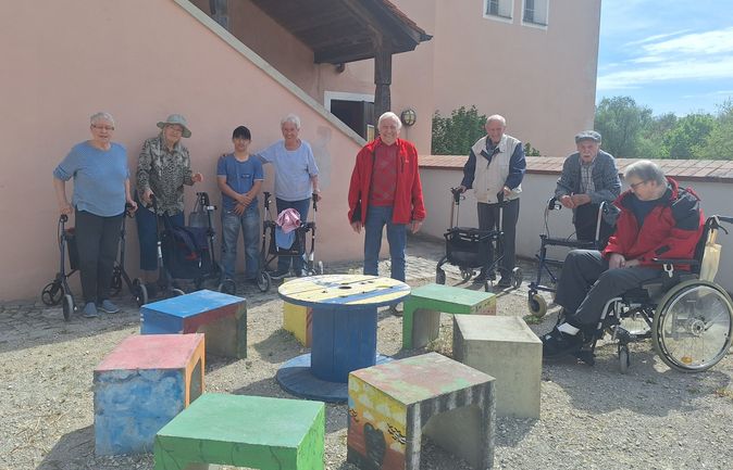 Senioren beim Ausflug